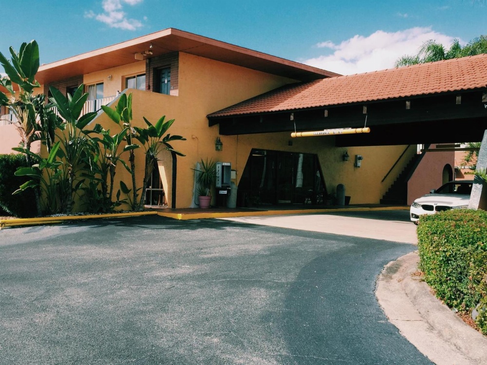 Red Carpet Inn Kissimmee Main image
